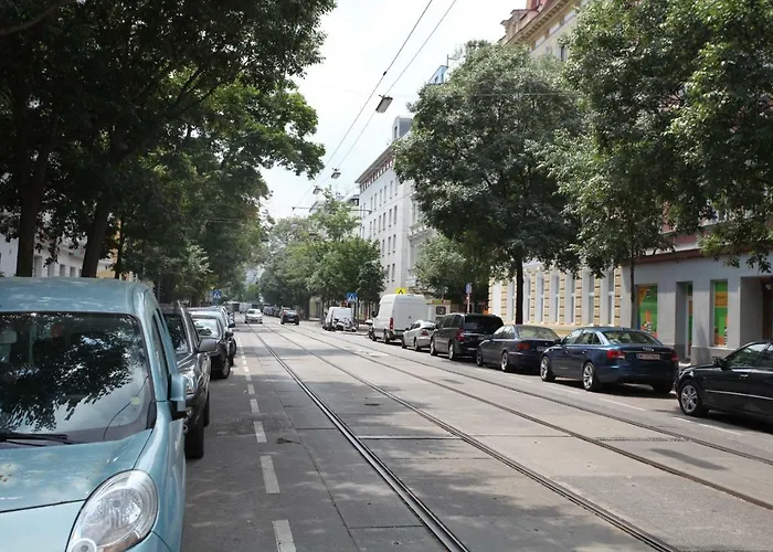 Casa Nostra - Ruhige Stadtwohnung Mit Balkon Апартаменти